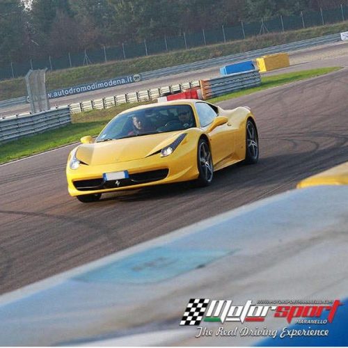 Test Drive Racetrack & Road Ferrari 458 Italia