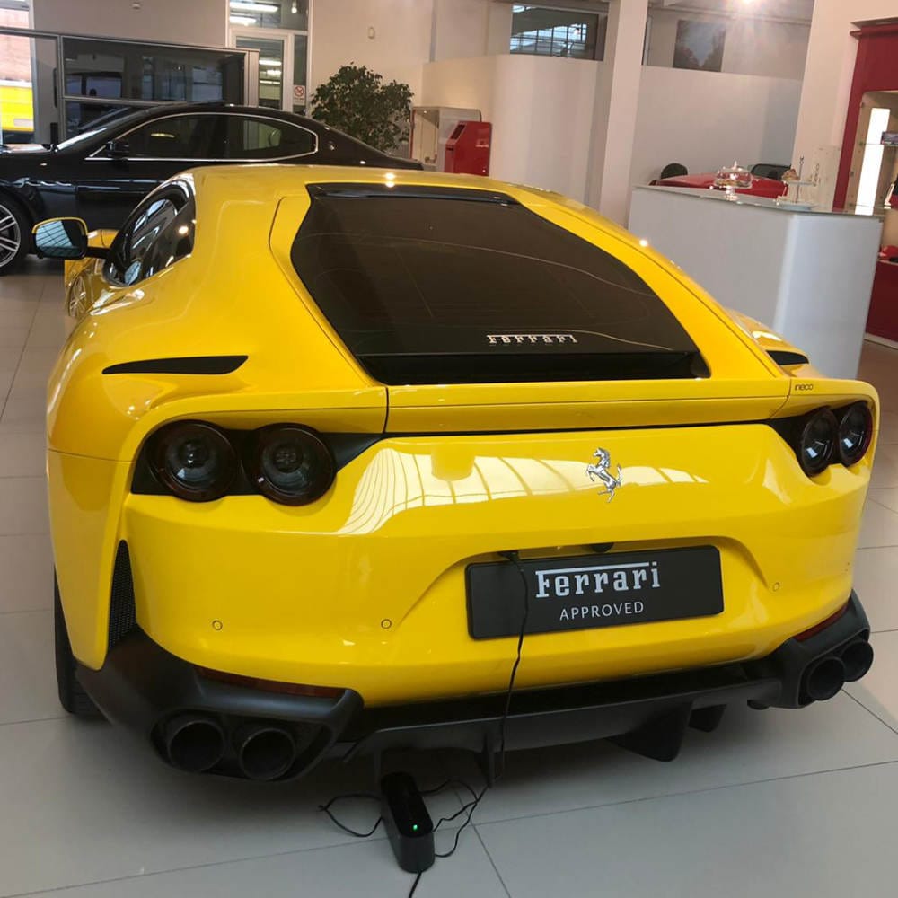 Noleggio Ferrari 812 SuperFast 3 Noleggio Ferrari 812 SuperFast - immagine 3