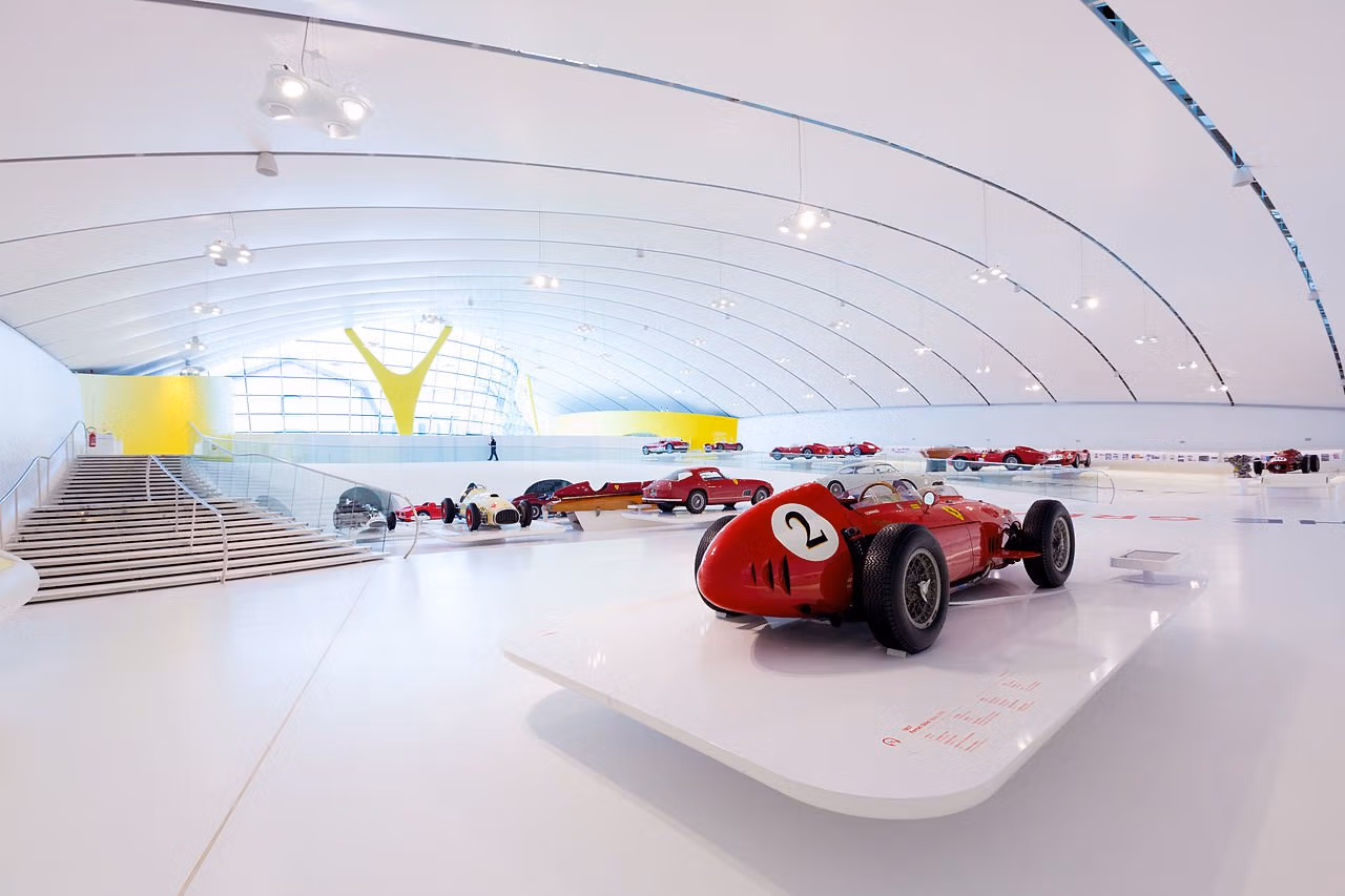 Pack Test drive Ferrari Roma + Simulatore F1 + Musei - immagine 15