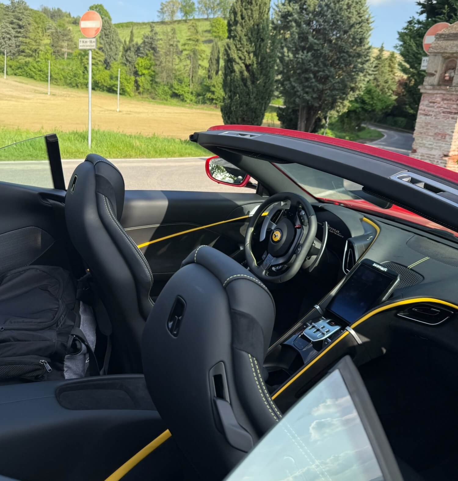 Pack Test drive Ferrari Roma + Musei + Simulatore Formula Racing Unleashed 28 Pack Test drive Ferrari Roma + Musei + Simulatore Formula Racing Unleashed - immagine 28