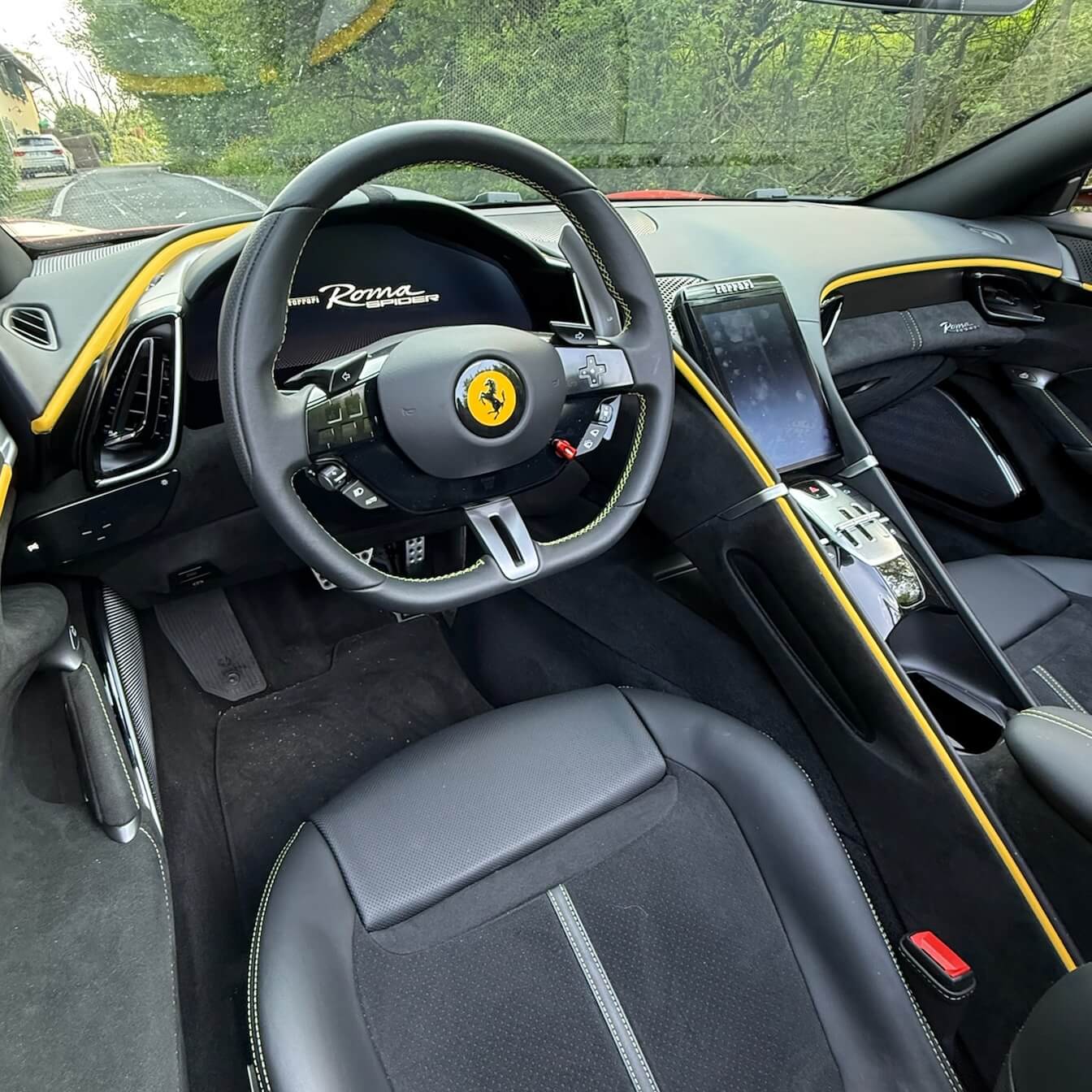 Pack Test drive Ferrari Roma + Musei + Simulatore Formula Racing Unleashed 27 Pack Test drive Ferrari Roma + Musei + Simulatore Formula Racing Unleashed - immagine 27