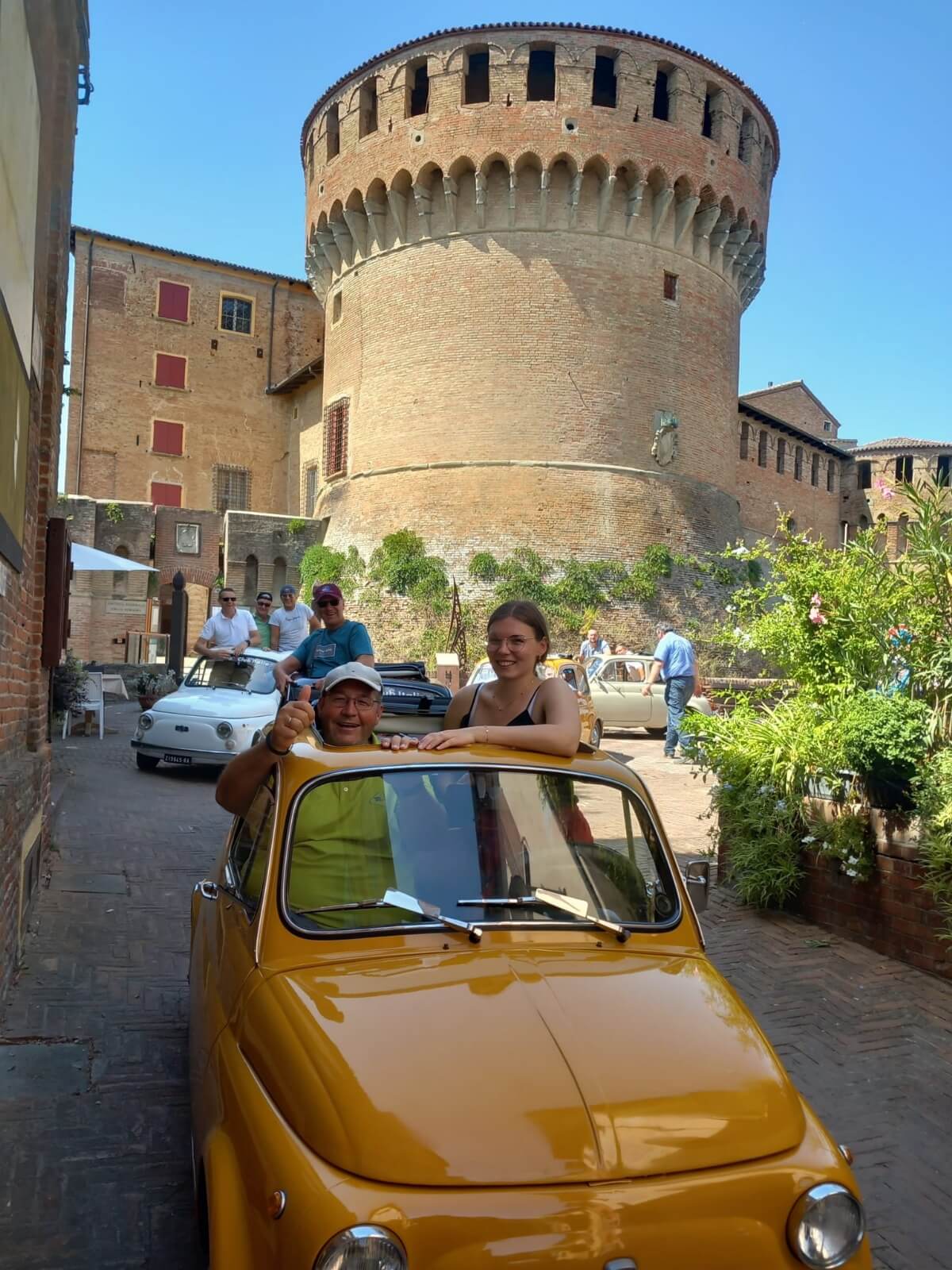 Tour Motorvalley in Fiat 500 3 Tour Motorvalley in Fiat 500 - immagine 3