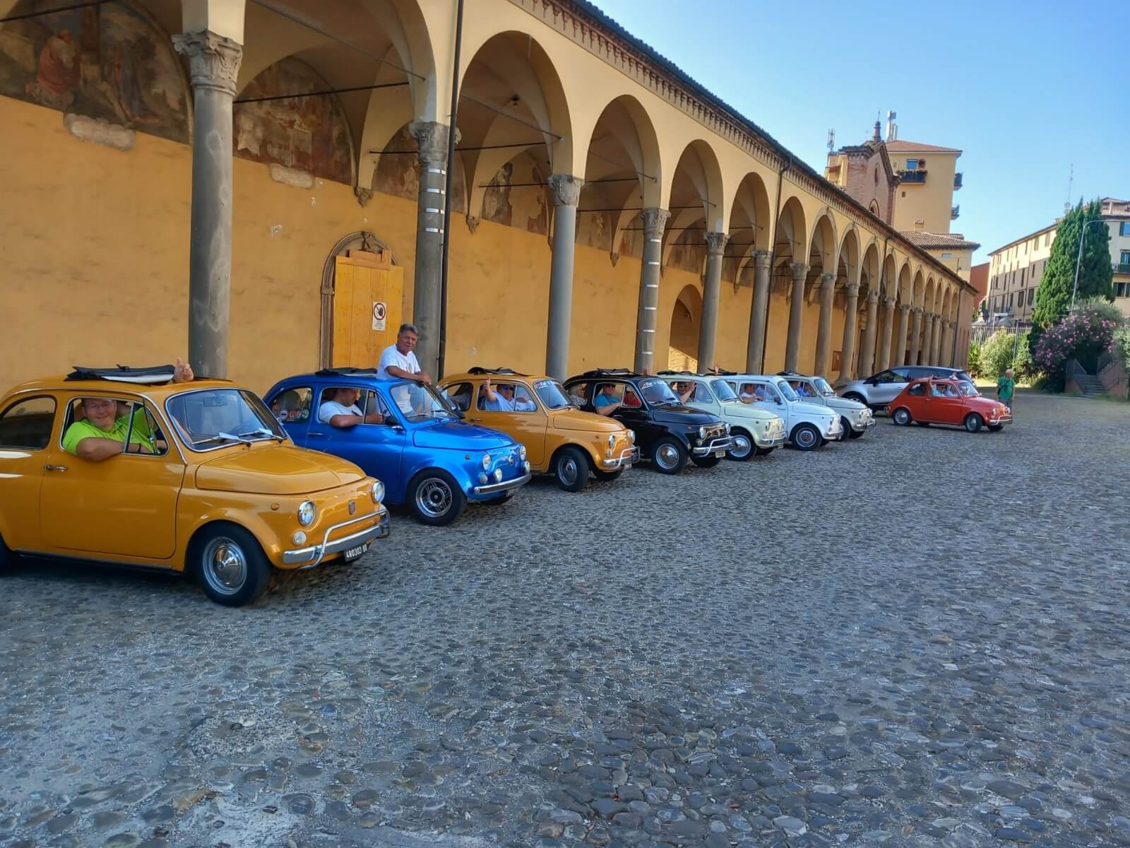 Tour Motorvalley in Fiat 500 4 Tour Motorvalley in Fiat 500 - immagine 4